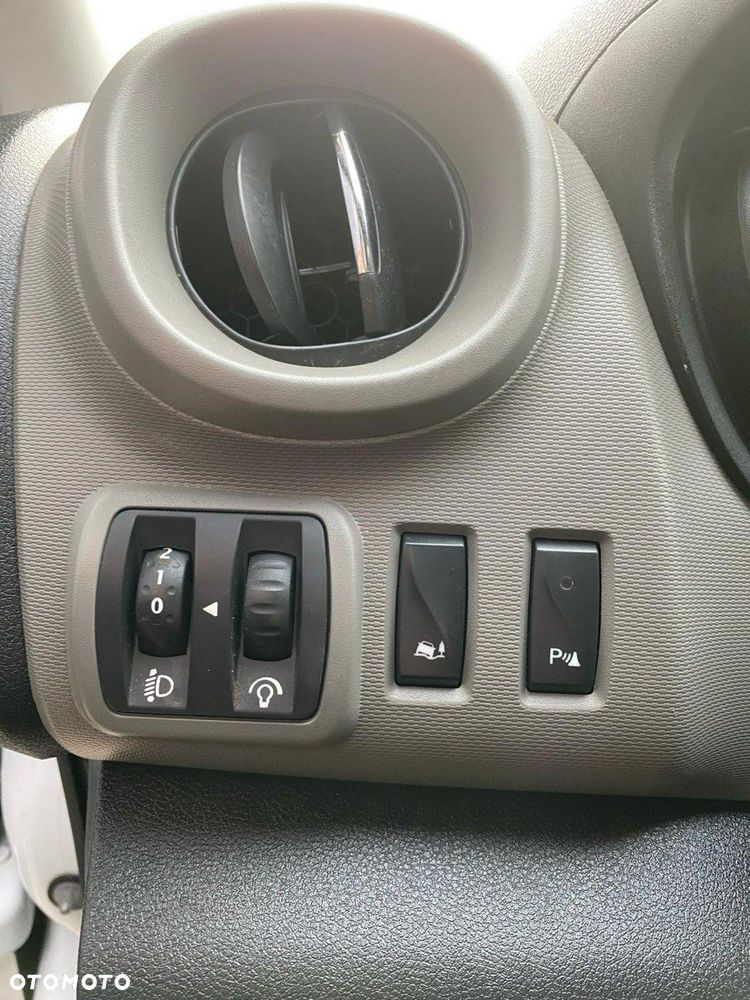 Renault Trafic - 10