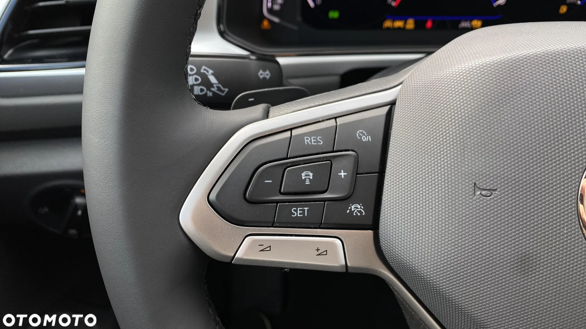 Volkswagen T-Roc 1.5 TSI Life Plus DSG - 18