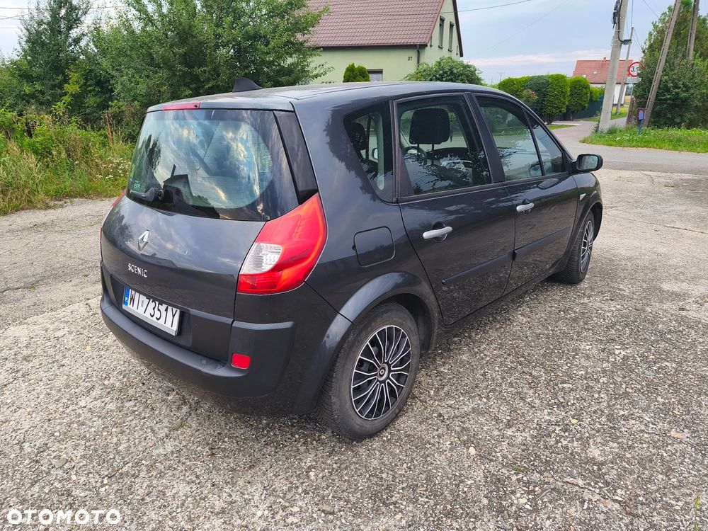 Renault Scenic 2.0 16V Privilege - 4