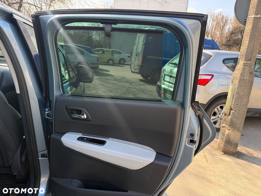 Peugeot 3008 Hybrid4 - 33