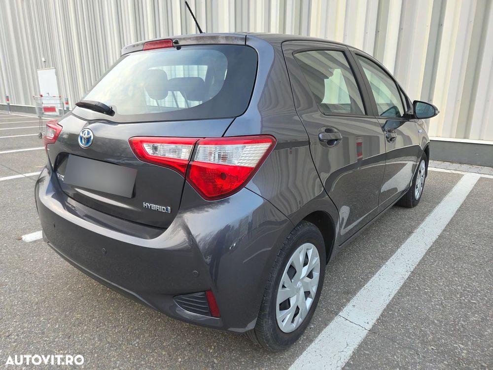 Toyota Yaris 1.5 VVT-i HSD Active - 14