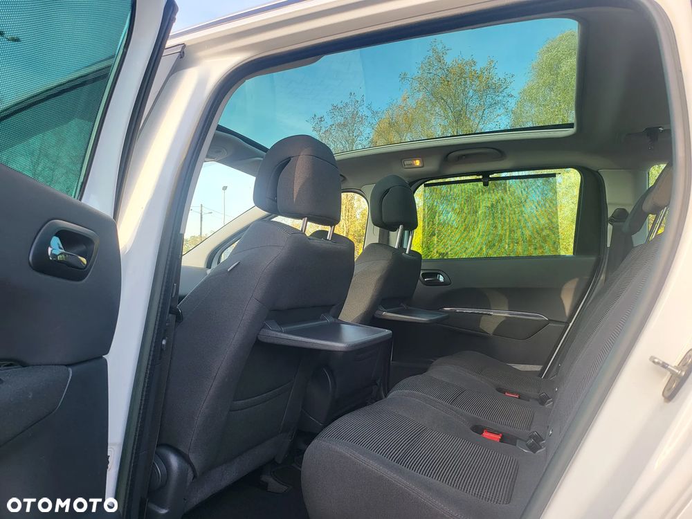 Peugeot 5008 2.0 HDi Allure - 28