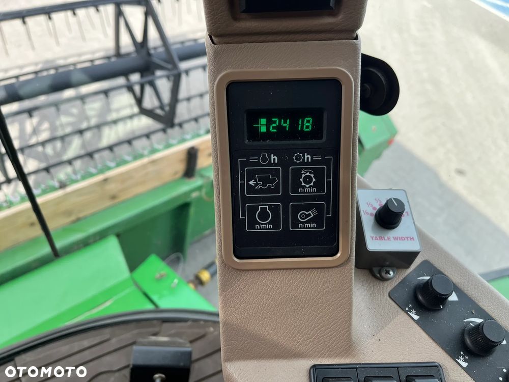 John Deere 2066 HillMaster - 17