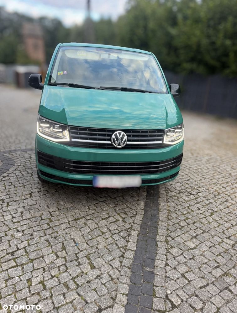 Volkswagen Transporter - 1