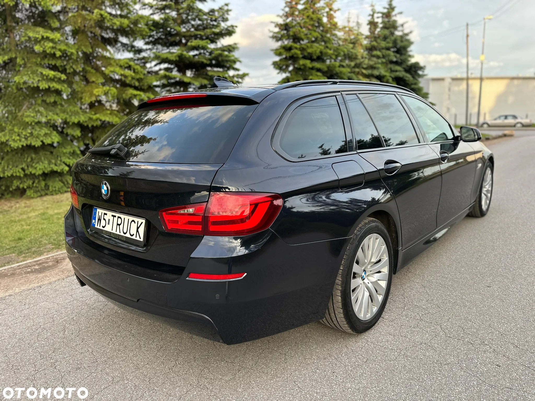 BMW Seria 5 530d xDrive - 3