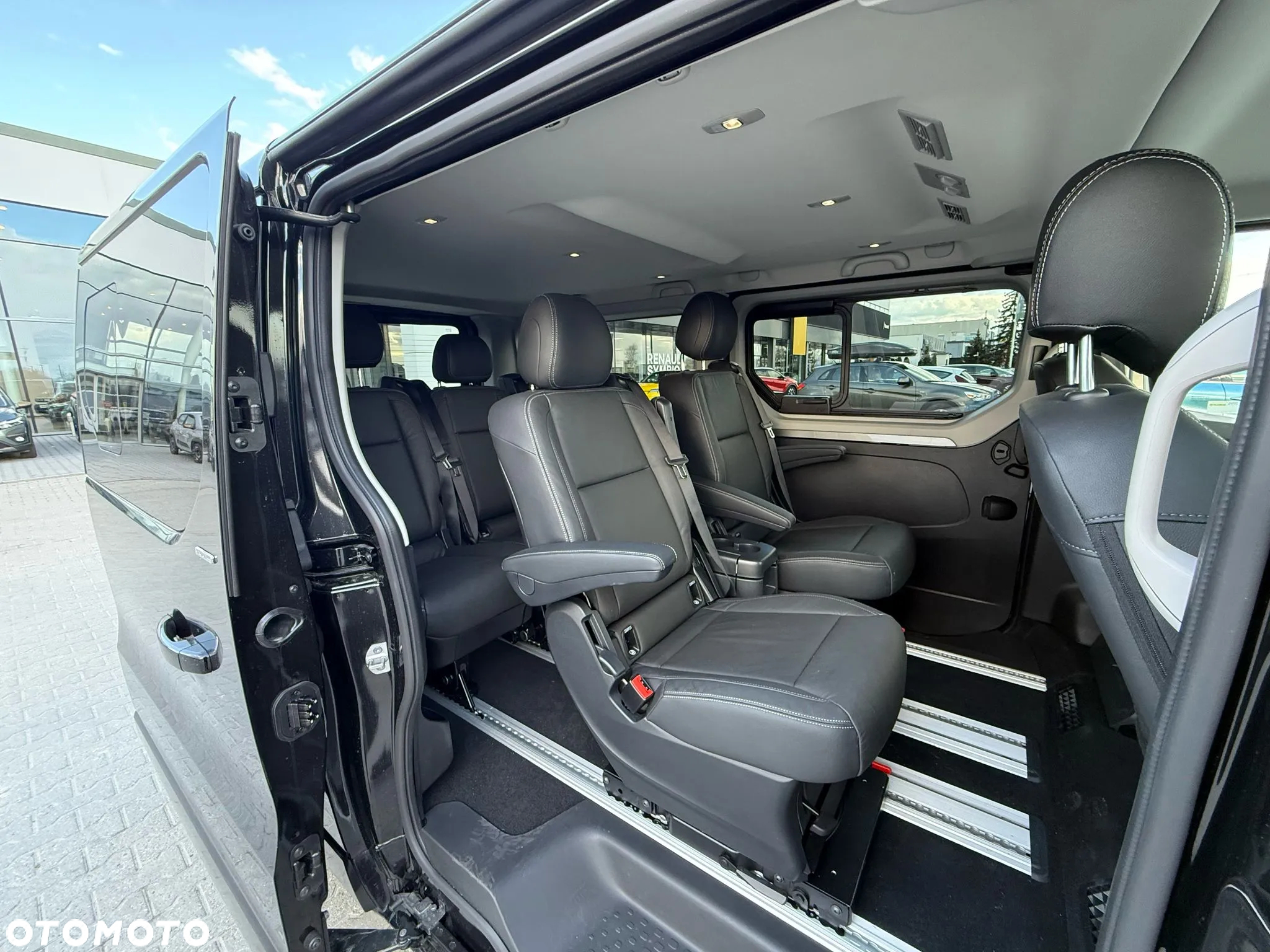 Renault Trafic SpaceClass 2.0 dCi EDC - 3