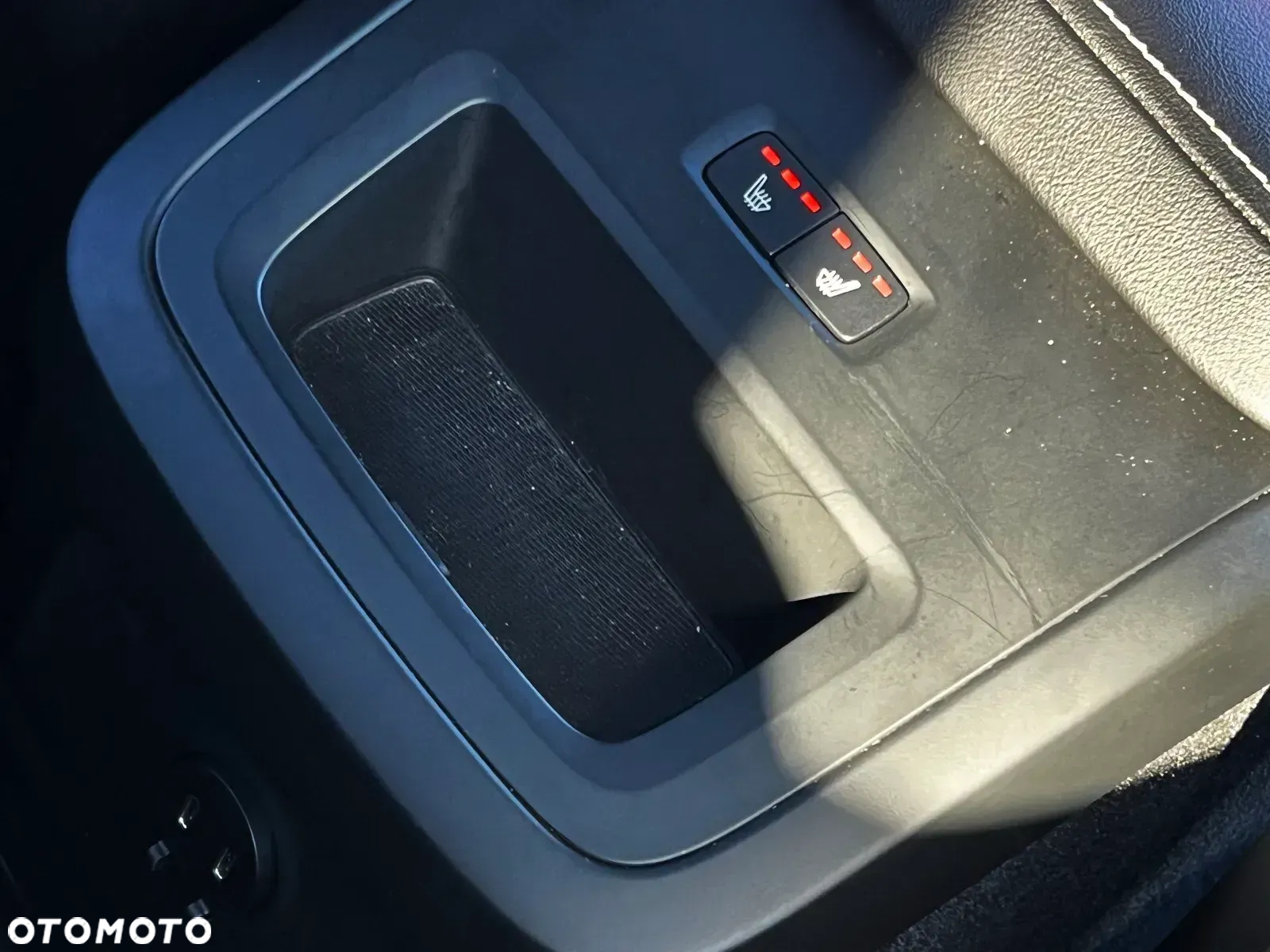 Volvo XC 60 - 24