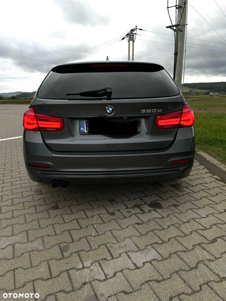 BMW Seria 3 320d Efficient Dynamics Sport Line - 3