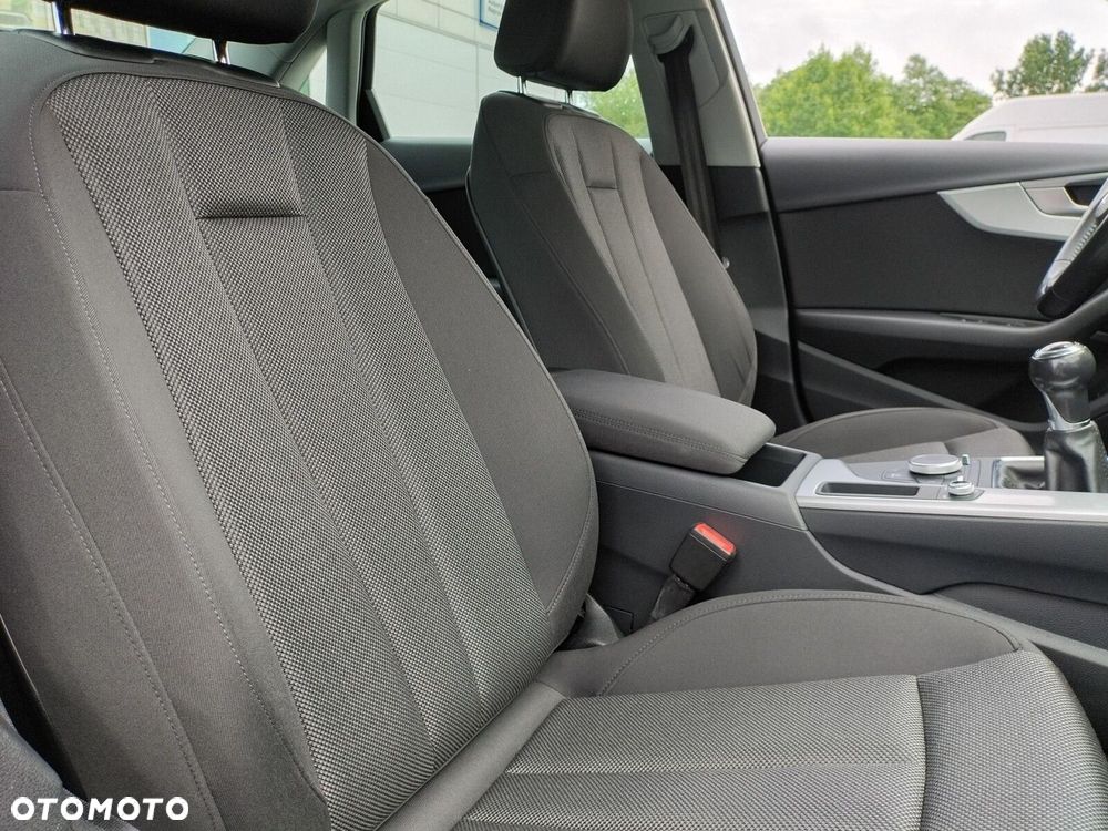 Audi A4 Limousine 2.0 TDI - 28