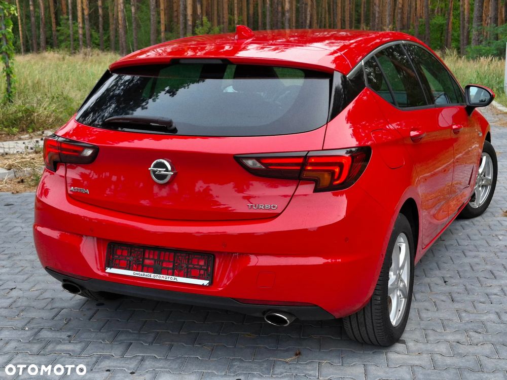Opel Astra 1.6 Turbo Start/Stop Dynamic - 17