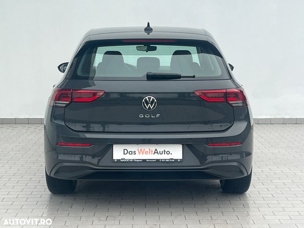 Volkswagen Golf - 6