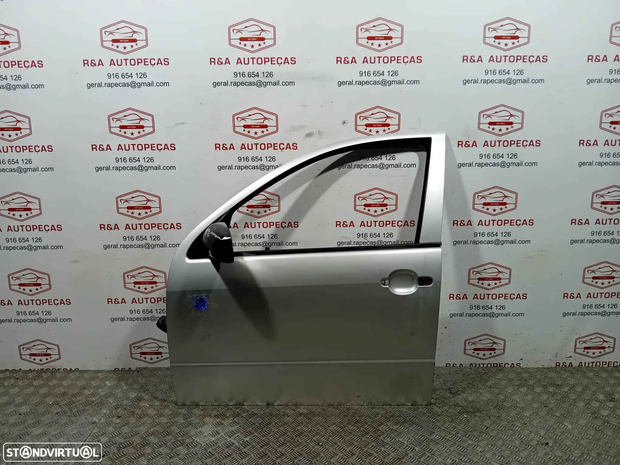 Porta Frente Esquerda Skoda Fabia 1 Original - 1