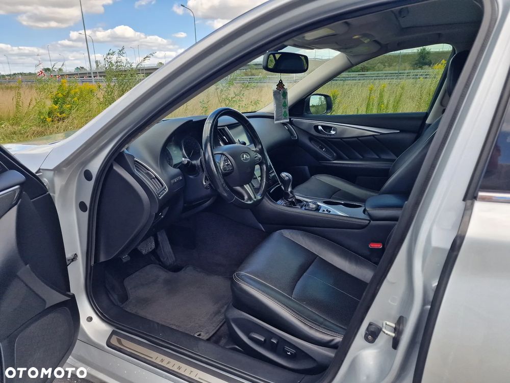 Infiniti Q50 - 15