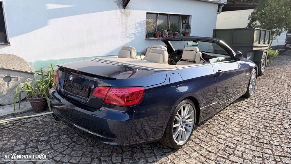 BMW 325 i Auto - 9