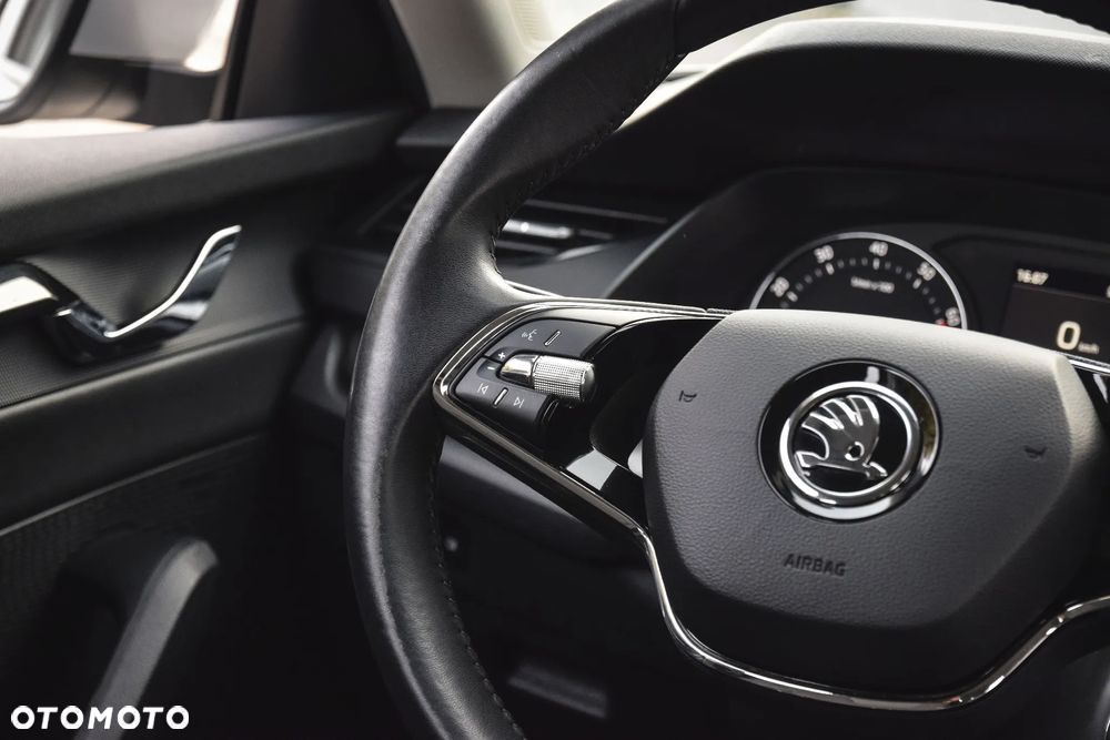 Skoda Octavia 1.5 TSI ACT Ambition - 35