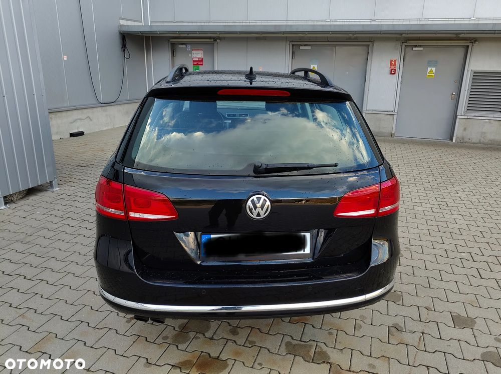 Volkswagen Passat Variant 2.0 TDI BlueMotion Technology Highline - 17
