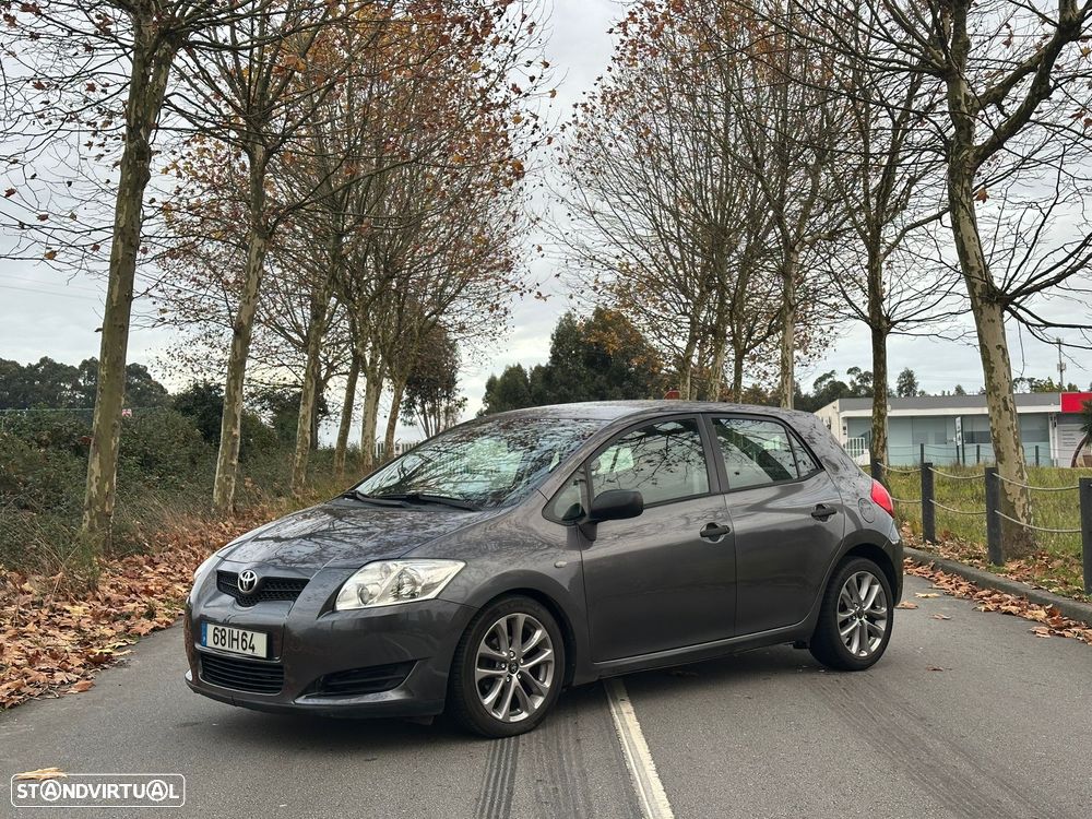 Toyota Auris 1.4 D-4D ACtive - 1