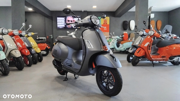 Vespa GTS