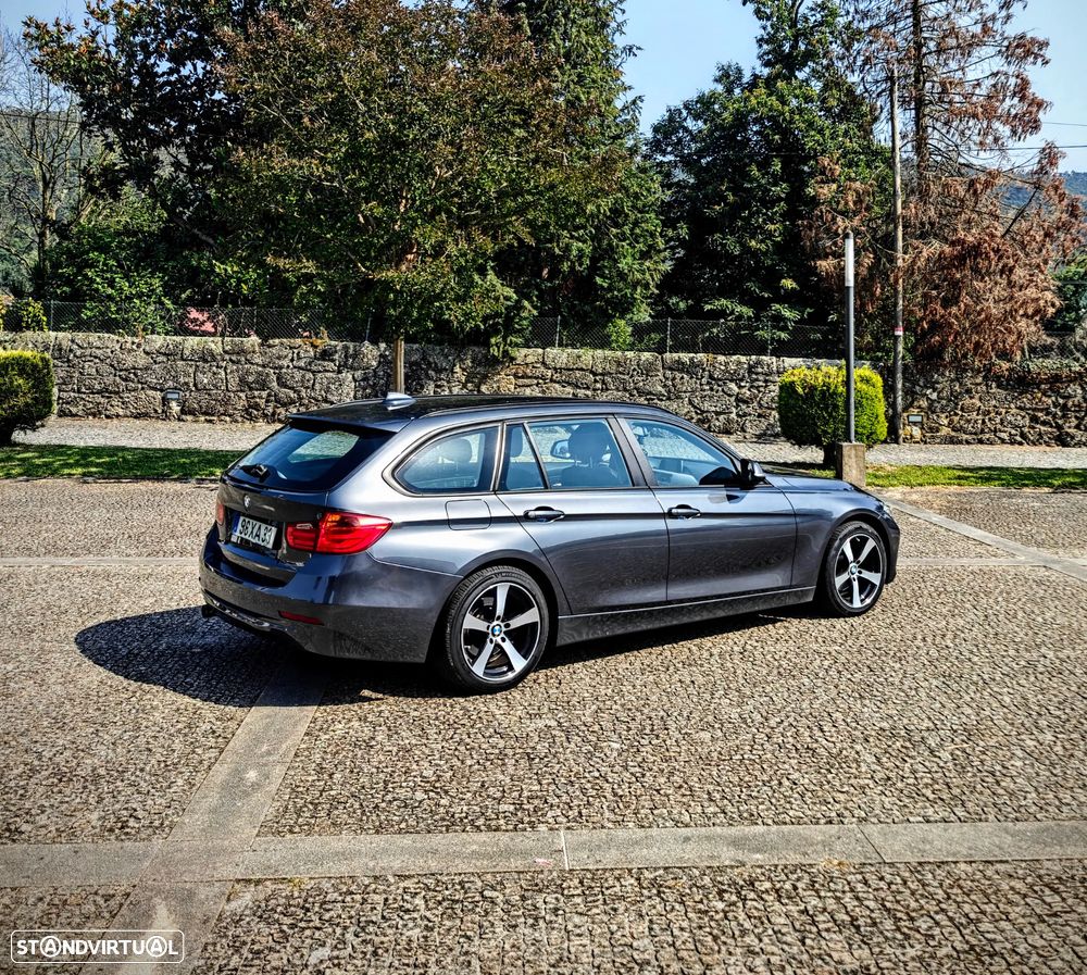 BMW 320 d Pack M - 3