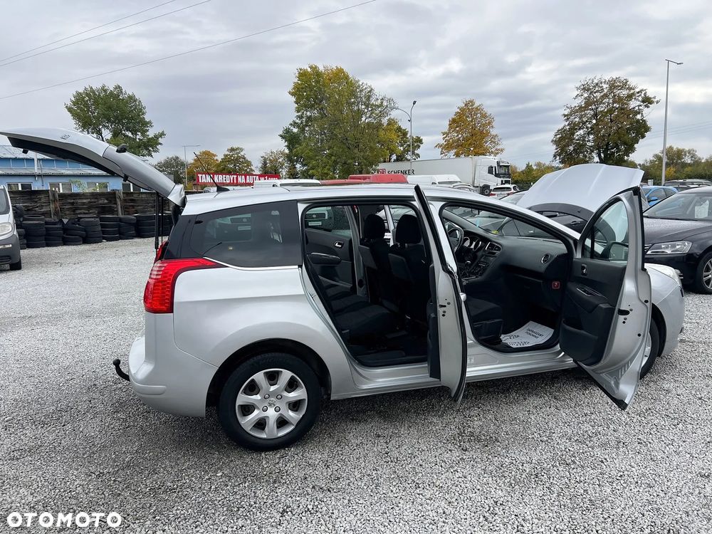 Peugeot 5008 1.6 HDi Premium - 19