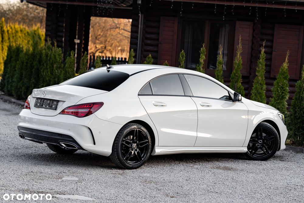 Mercedes-Benz CLA 250 AMG Line - 15