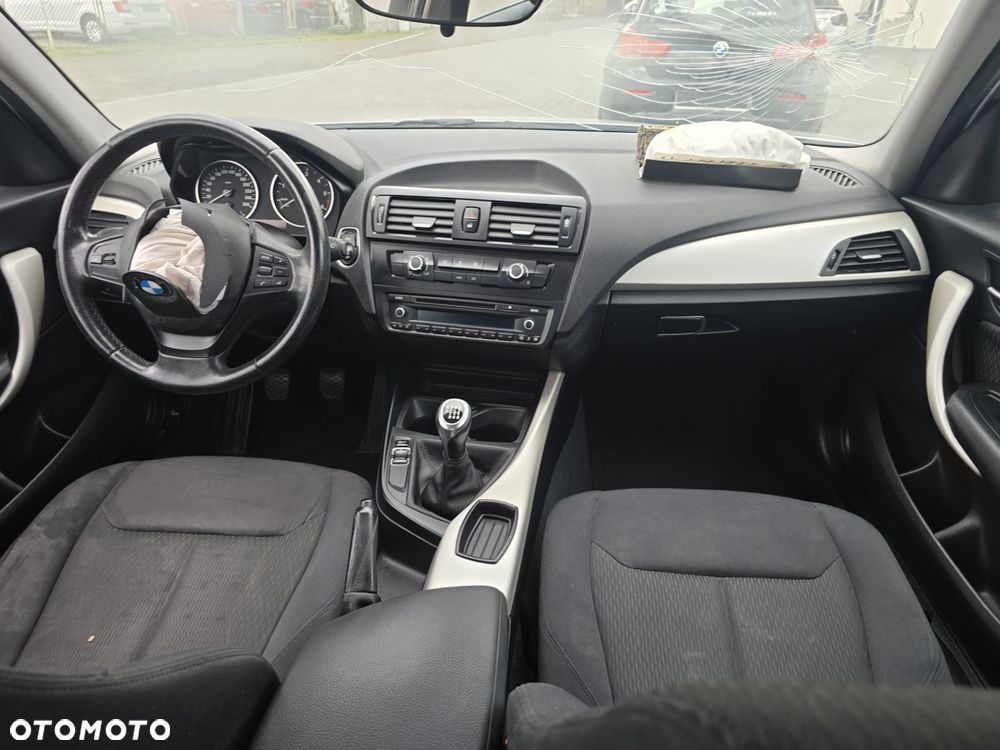 BMW Seria 1 114d - 13