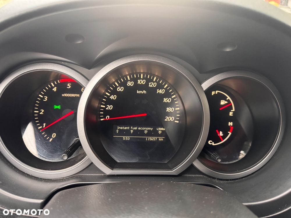 Suzuki Grand Vitara 1.9 DDiS De Luxe - 23