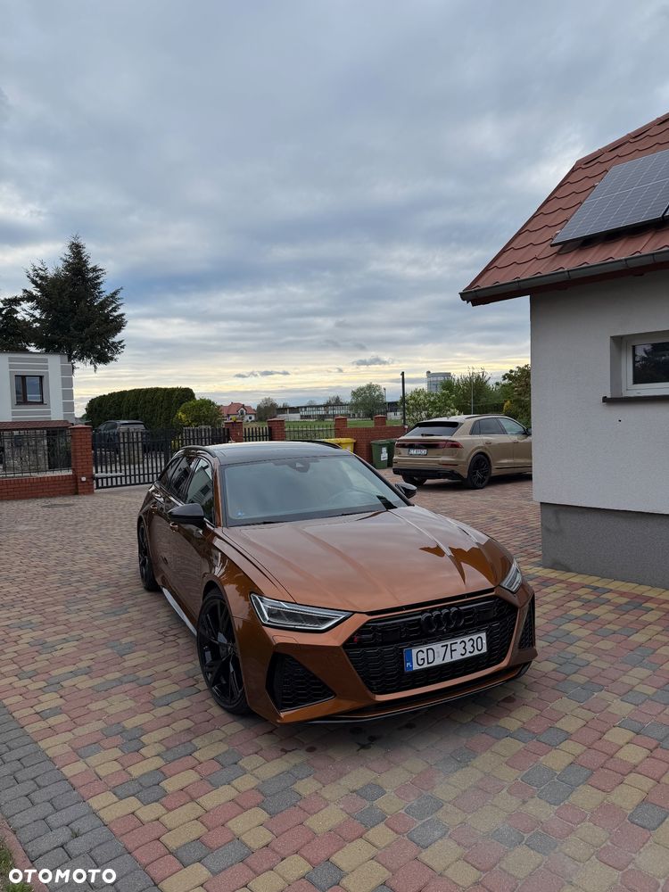 Audi RS6 Avant - 12