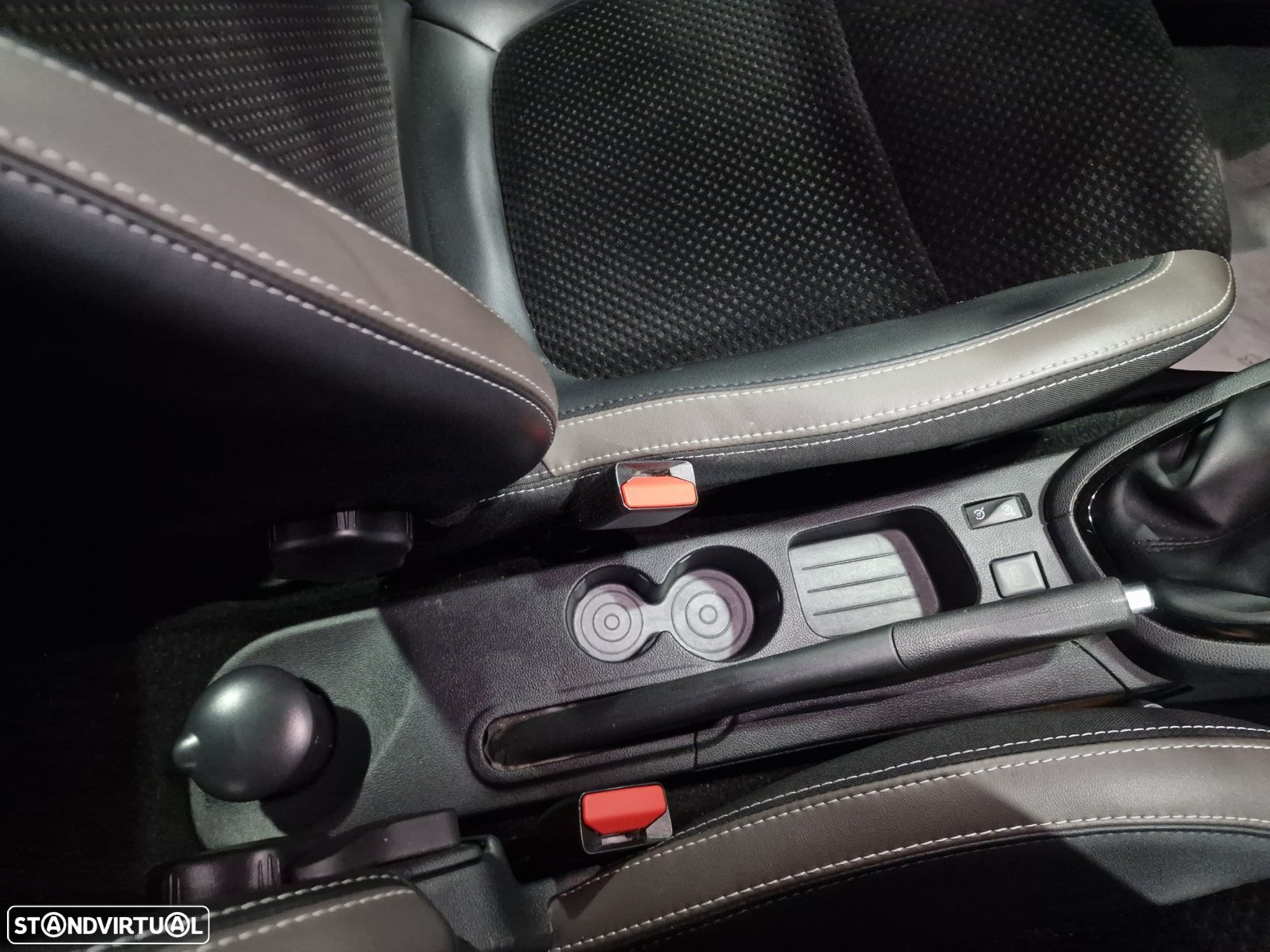 Renault Clio Sport Tourer 1.5 dCi Limited - 14