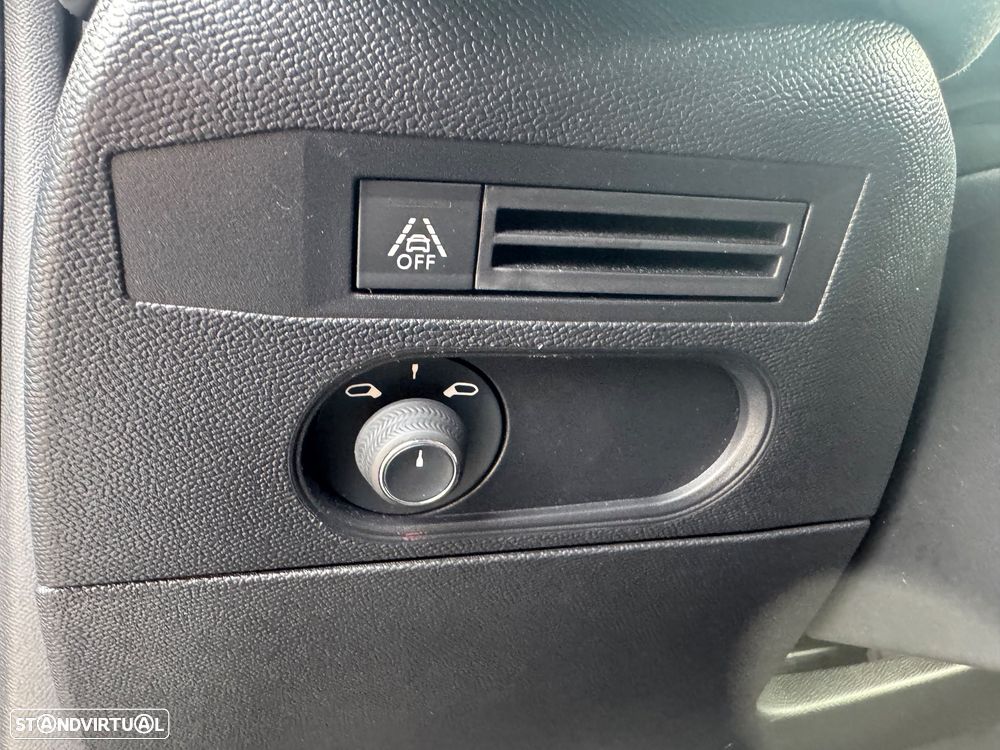 DS DS3 Crossback PureTech 155 Aut. PERFORMANCE LINE - 22