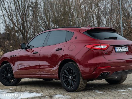 Maserati Levante S Q4 GranLusso - 10