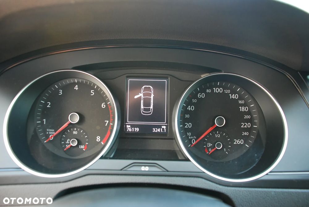 Volkswagen Passat 1.5 TSI EVO Trendline DSG - 15