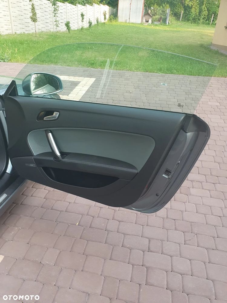 Audi TT Coupé 3.2 quattro DSG - 13