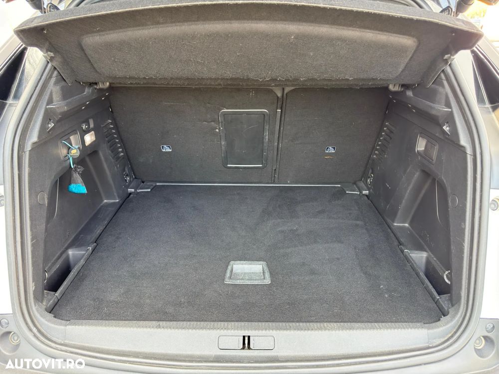 Peugeot 3008 2.0 BlueHDI S&S EAT6 GT - 31