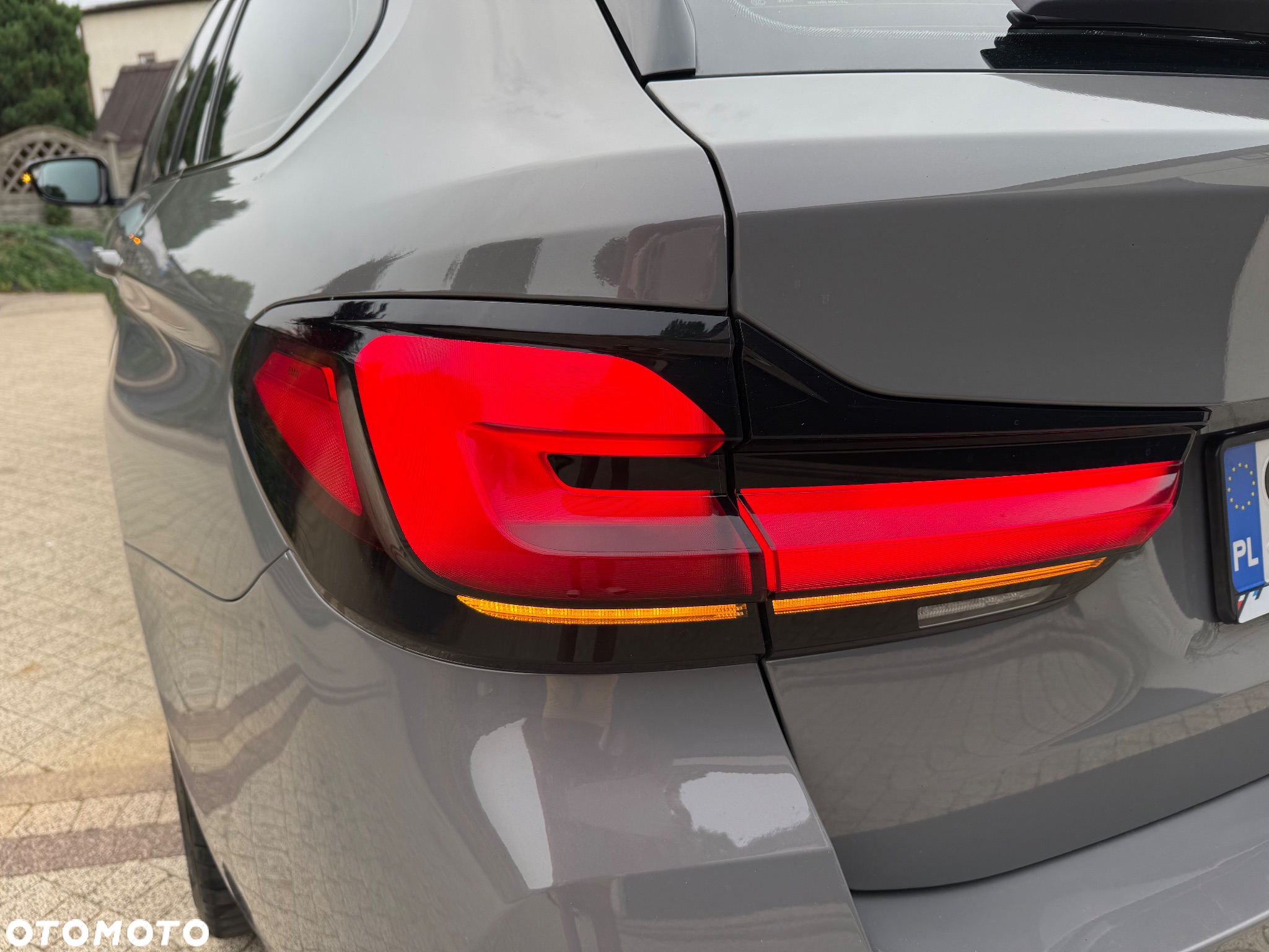 BMW Seria 5 520d M Sport - 6
