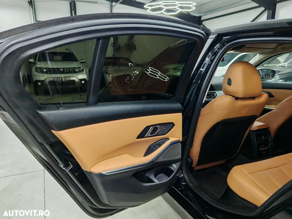 BMW Seria 3 320d AT MHEV - 17