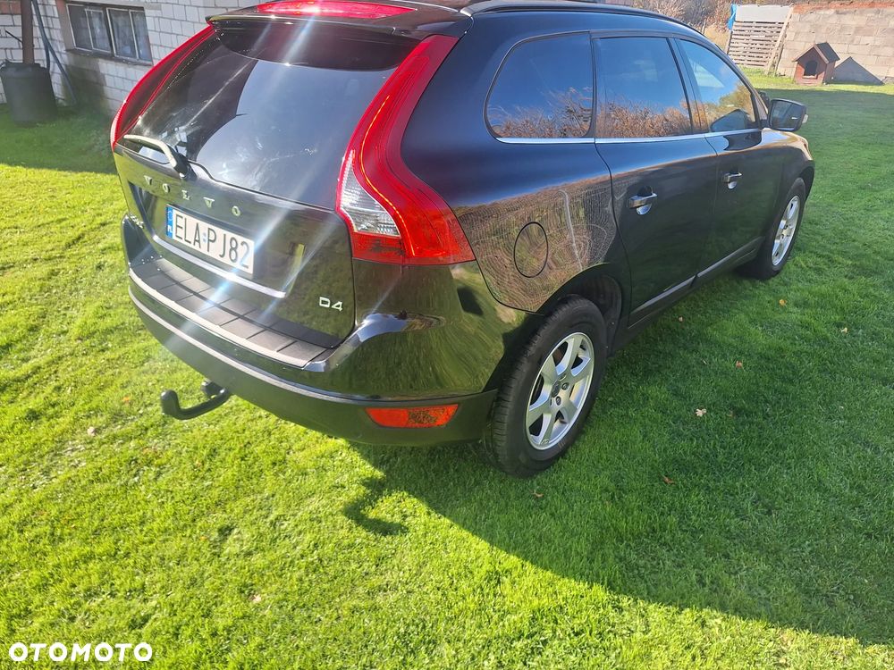 Volvo XC 60 D4 Momentum - 5