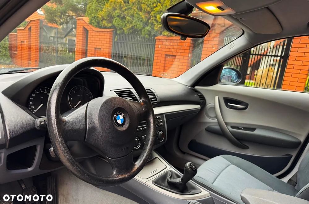 BMW Seria 1 118d - 7