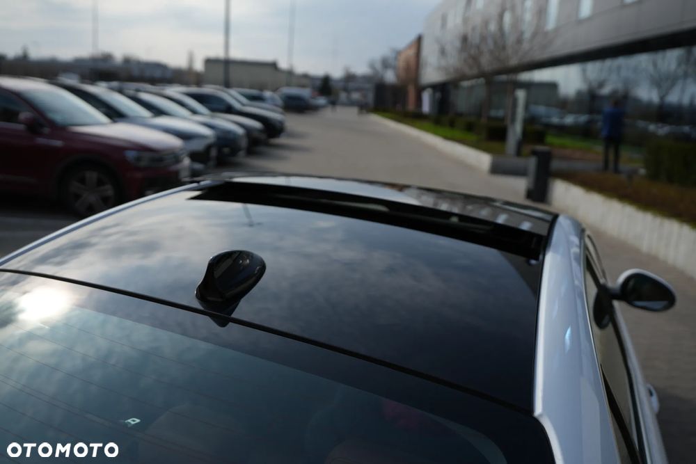 Alfa Romeo Giulia 2.0 Turbo 16V AT8-Q4 Sprint - 9