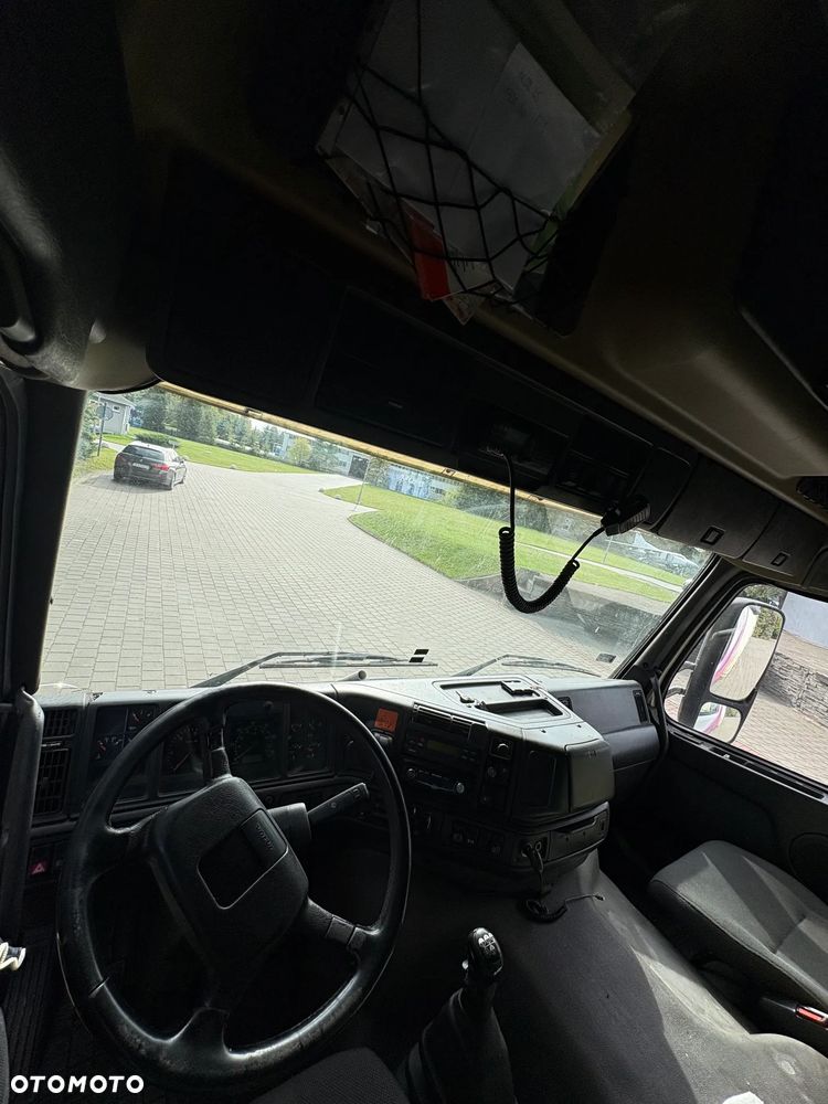 Volvo FM12 - 10