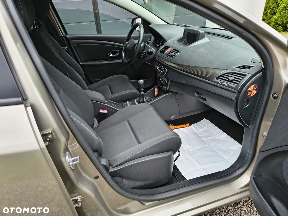 Renault Megane 1.6 16V 110 Dynamique - 9