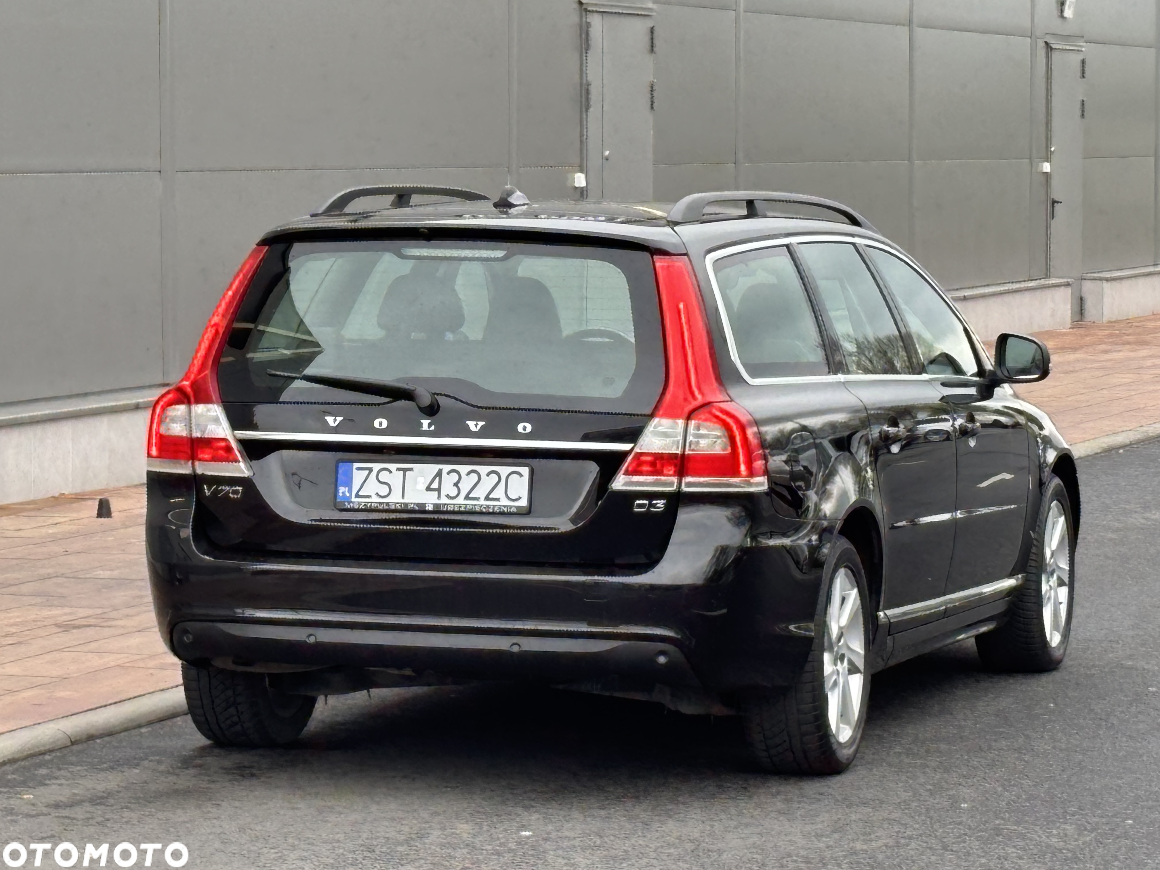 Volvo V70 D3 Geartronic Momentum - 12