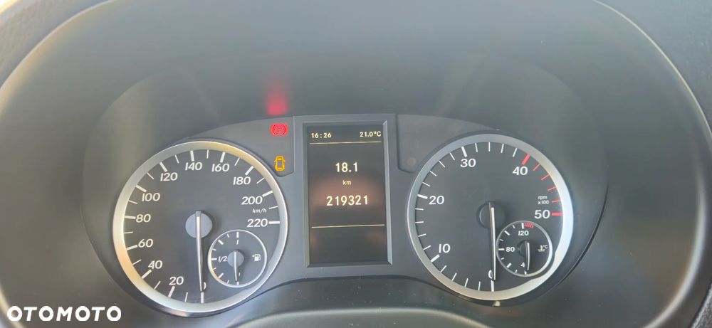 Mercedes-Benz VITO - 23