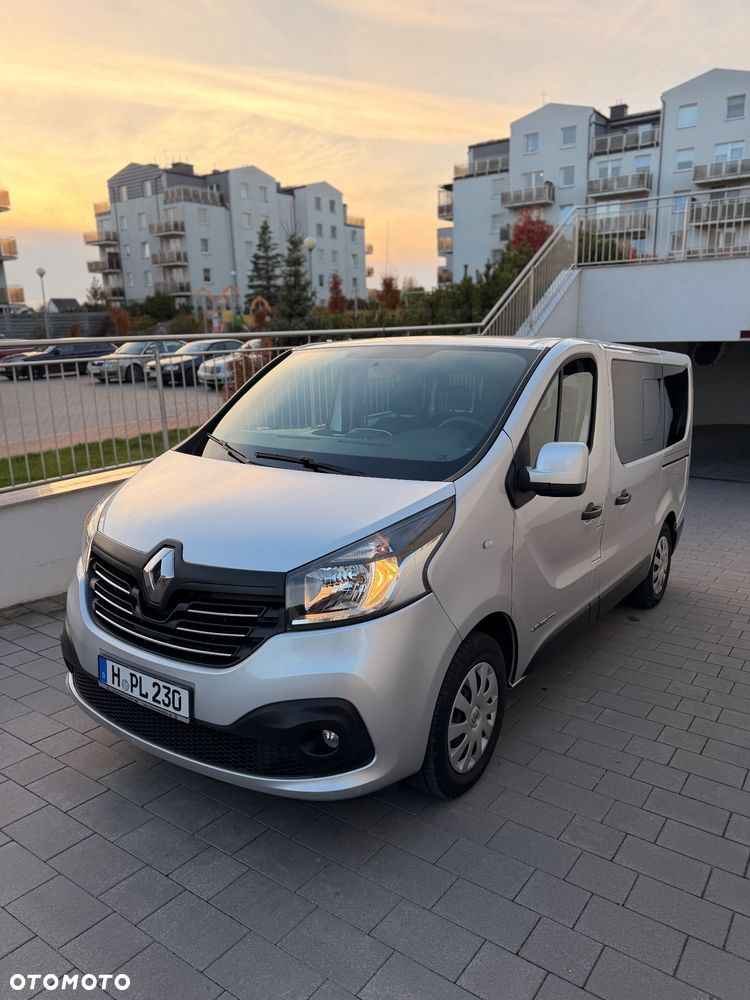 Renault Trafic - 10