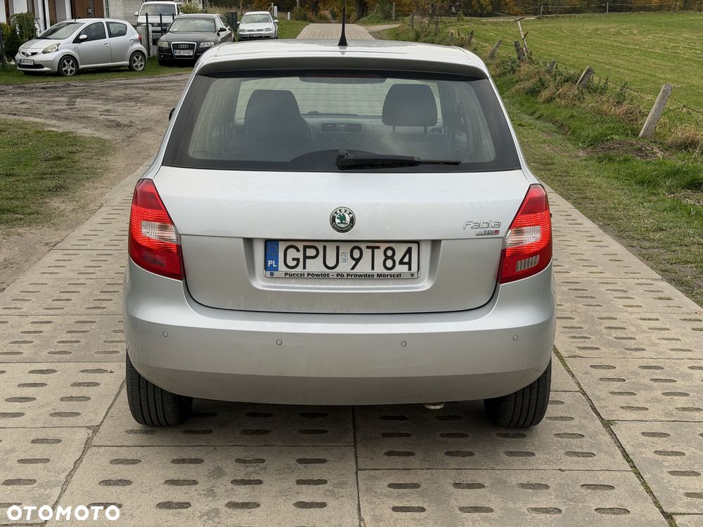 Skoda Fabia - 4
