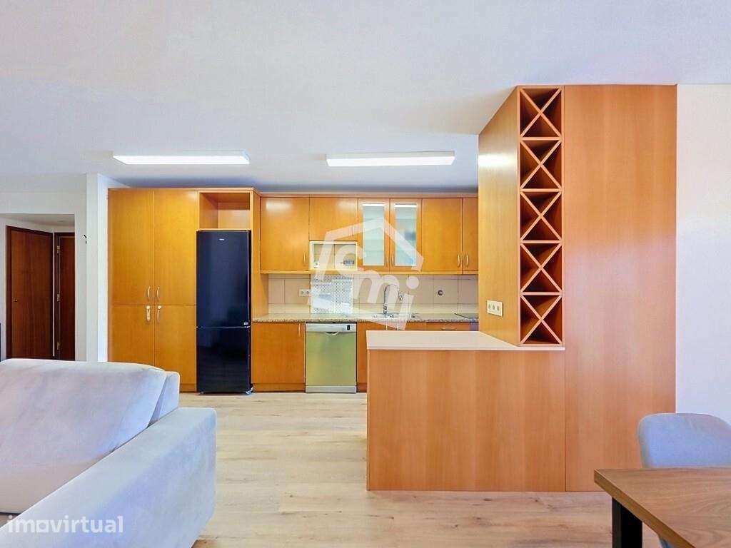Fantástico Apartamento T2+1 Mobilado no Centro Matosinhos | Junto à Es - Grande imagem: 3/27