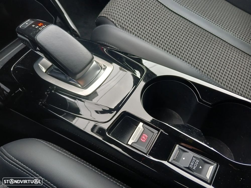Peugeot e-2008 GT - 35