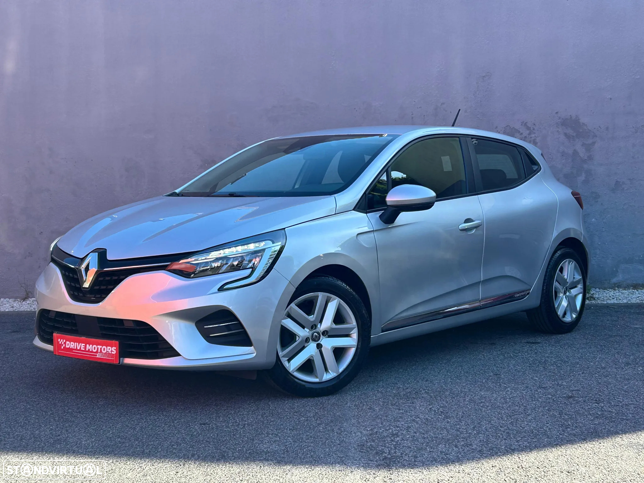 Renault Clio BLUE dCi 85 BUSINESS EDITION - 4