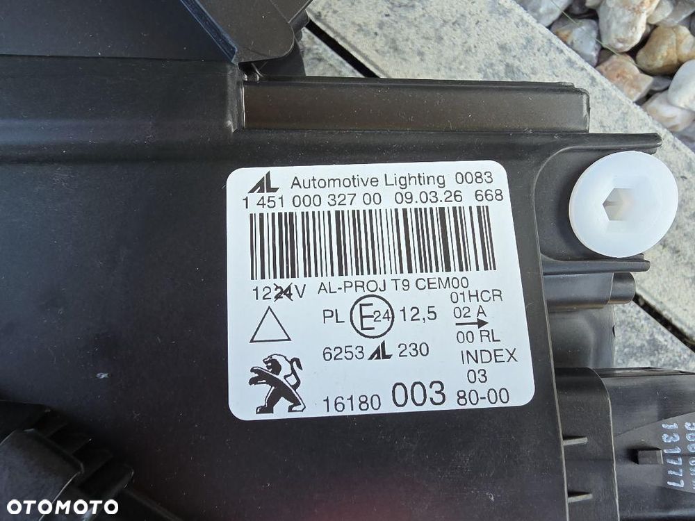PEUGEOT 308 T9 LIFT Lampa lewa przód Full Led Technology 1618000380-00 - 11