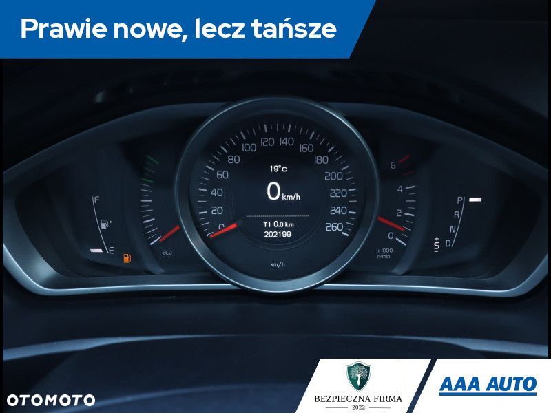 Volvo V40 - 13
